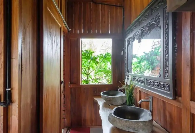 Perhehuone, Twospaces Living At Deros Resort & Cafe, Bogor