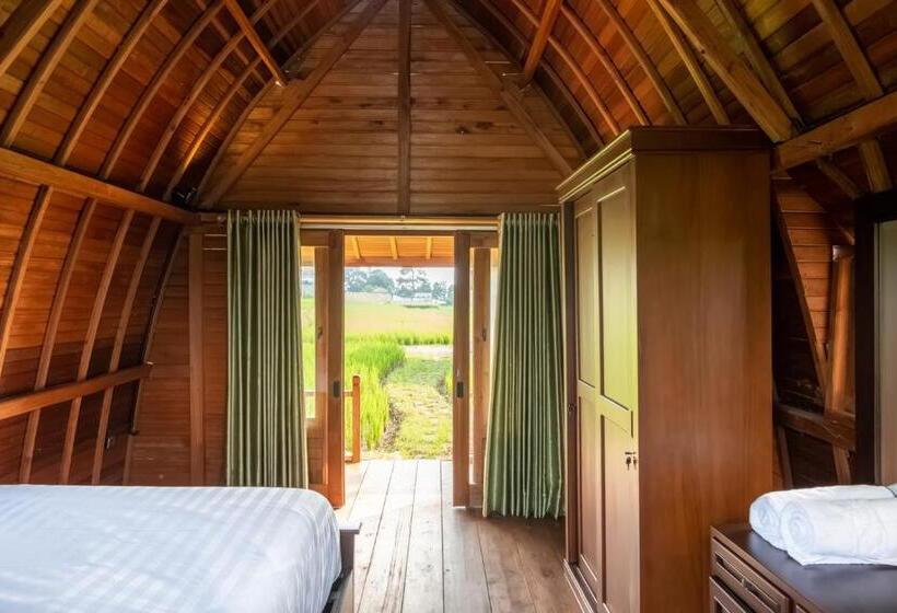 Номер Стандарт Совместная Ванная, Twospaces Living At Deros Resort & Cafe, Bogor