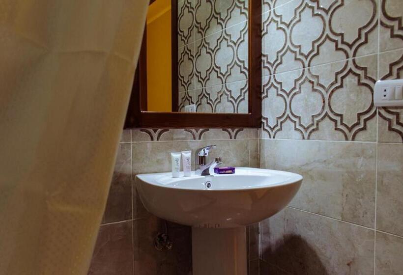 اتاق استاندارد سه تخته با چشمانداز, 2rest