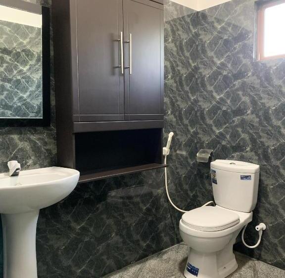 デラックスファミリールーム, Sss