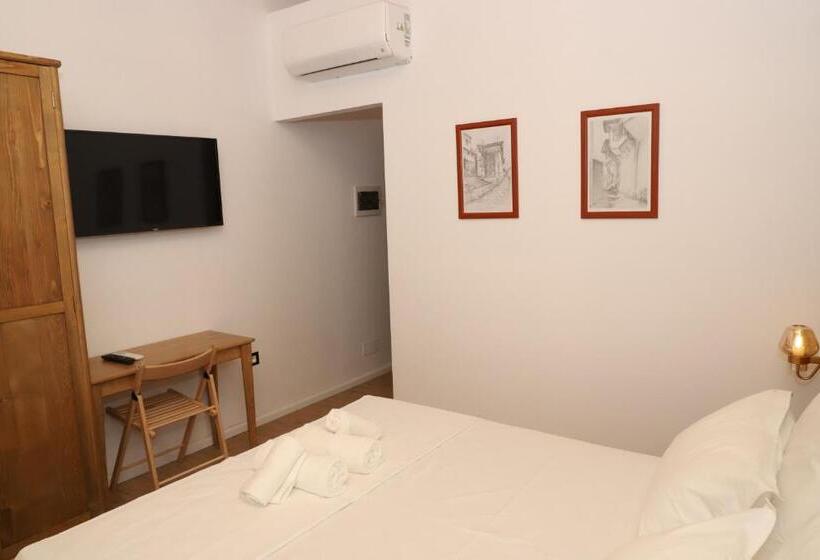 اتاق استاندارد سه نفره, Vila Meri