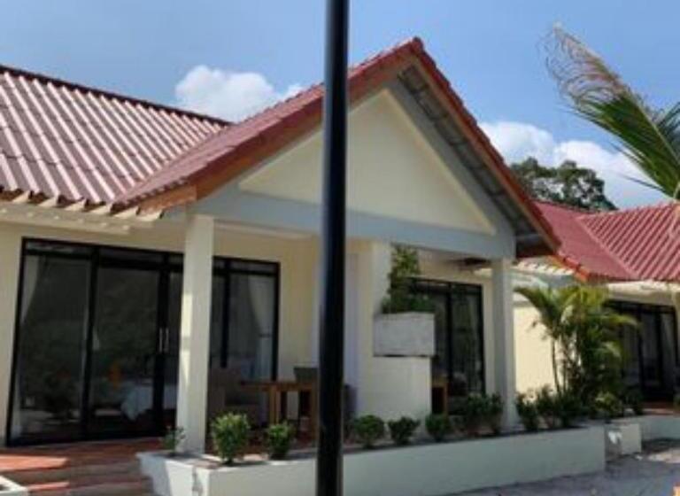 ３ベッドルームアパートメント, Soon Noeng Bungalow With Air Conditioner