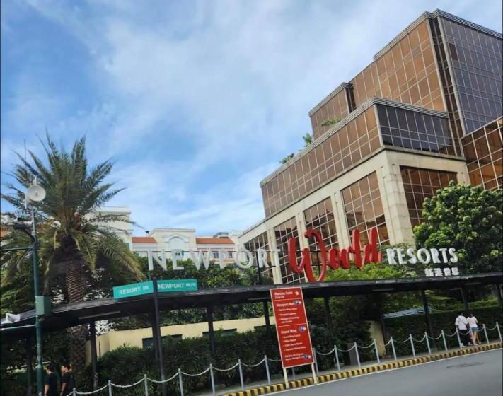 إستديو قياسى مزود بشرفة, Studio Unit 10 Mins Walk To Naia Terminal 3