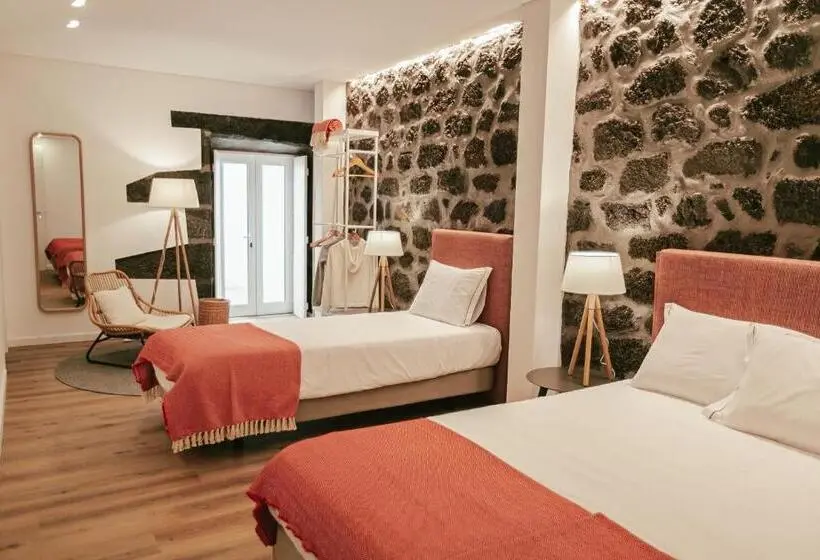 スタンダードトリプルルーム, Aires Hostel