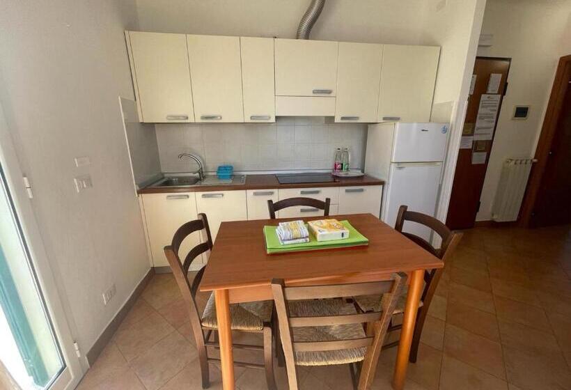 شقة غرفة واحدة مزودة بتراس, Agriturismo La Realidad