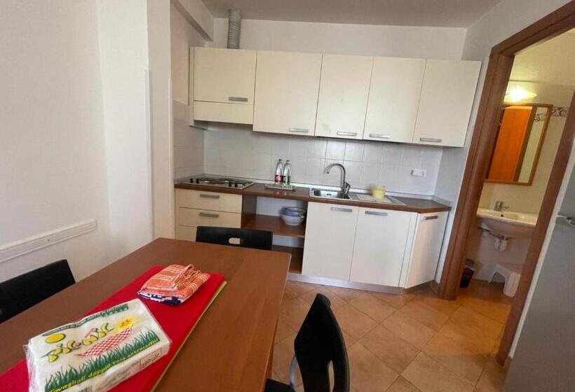 شقة غرفة واحدة مطلة على البحر, Agriturismo La Realidad