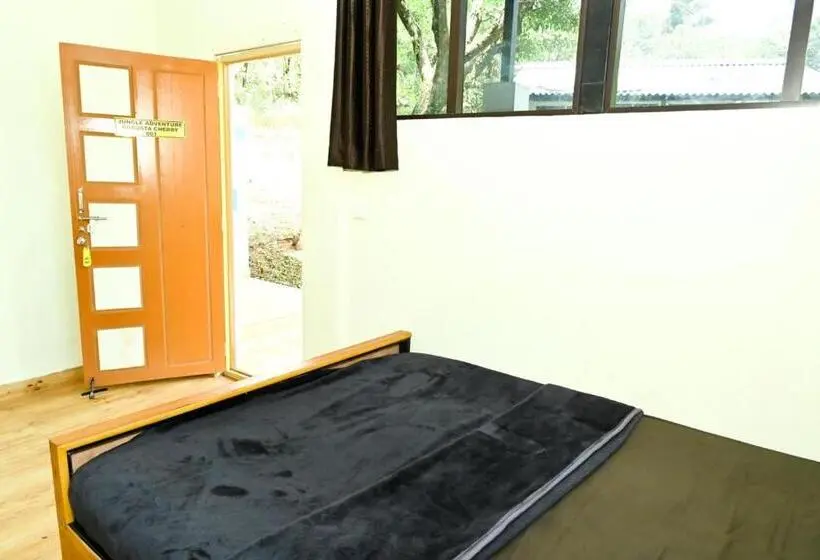 デラックスルーム, Jungle Adventure Homestay