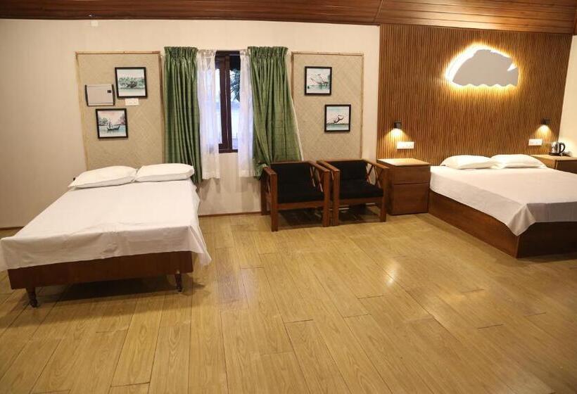 غرفة سوبيريور رباعية, Kandal Theeram Farms