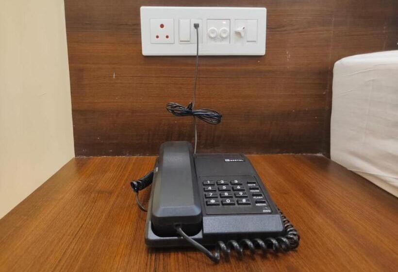 デラックスルーム, Lord Krishna