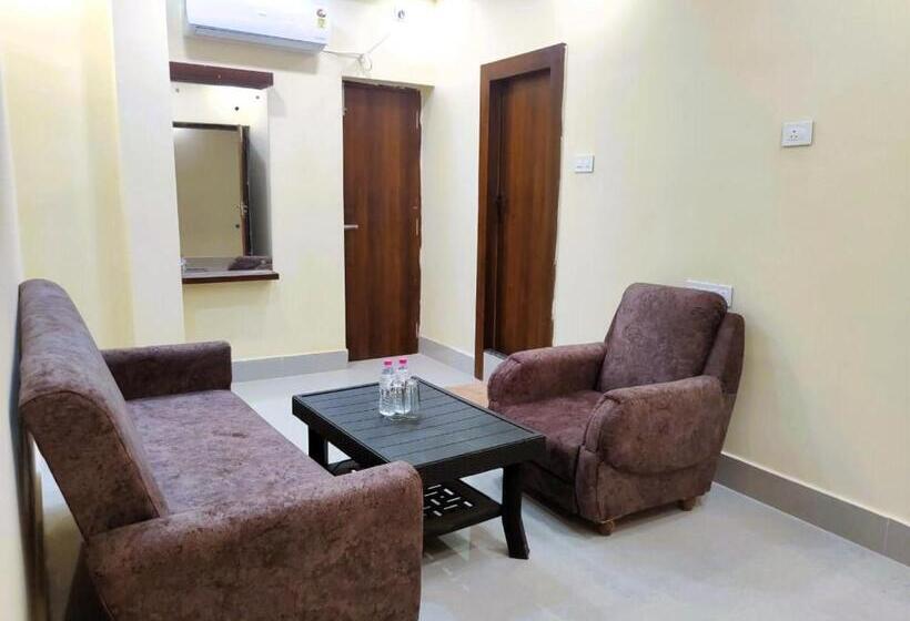 デラックススイート, Lord Krishna