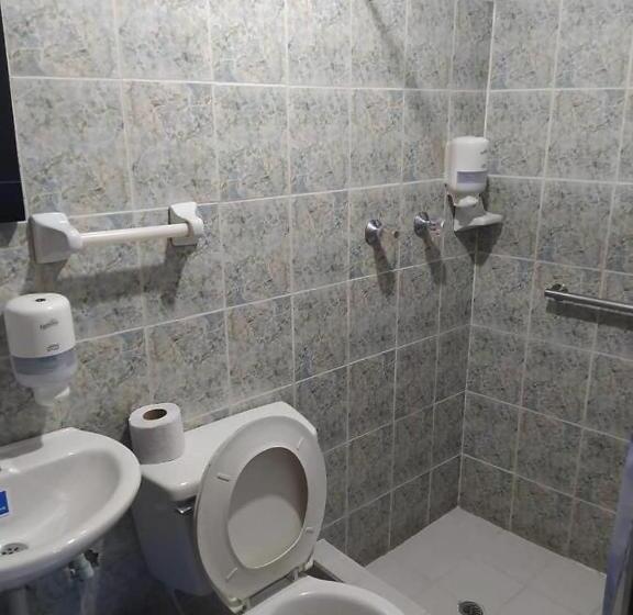 标准间, Noche Bella