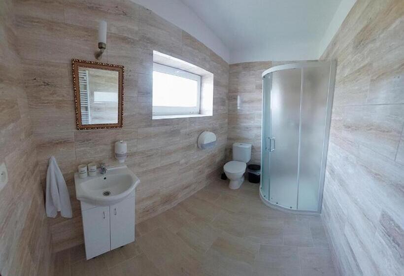 غرفة ديلوكس مزودة بشرفة, U Jindry