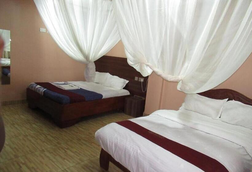اتاق لوکس با چشمانداز شهر, Amazon Airbreeze Hotel Bungoma Town