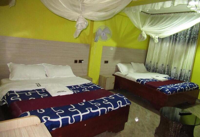 اتاق لوکس, Amazon Airbreeze Hotel Bungoma Town