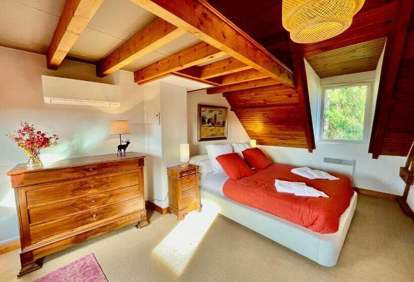 ガーデンビュースイート, Chambre D Hôtes De Charme Jolie Futaie En Forêt De Tronçais