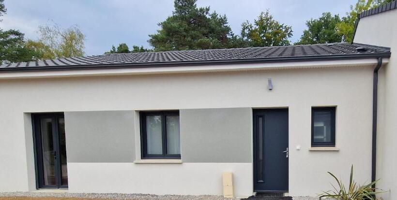 חדר סטנדרט, Breakislebed Chambres Ou Suites Dans Maison