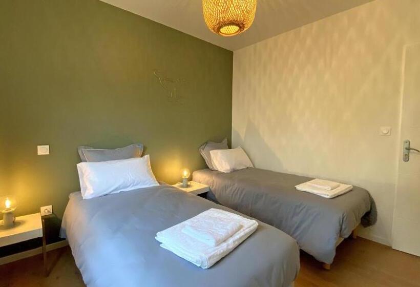 Люкс 2 Спальни, Breakislebed Chambres Ou Suites Dans Maison