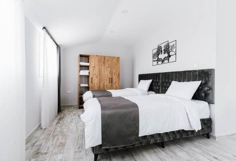 شقة غرفة نوم واحدة مزودة بشُرفة, Lux Apart At Terrace