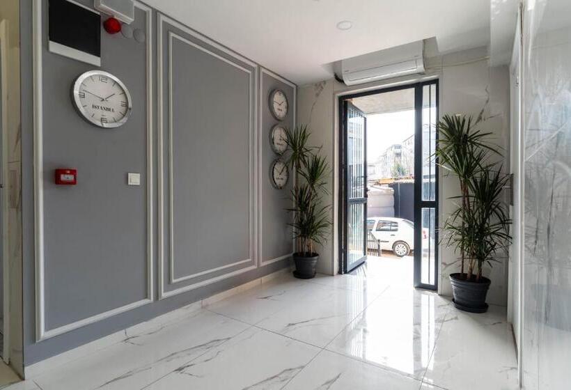 شقة غرفة واحدة, The Han Yk