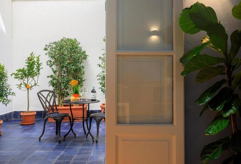 带1个卧室的带阳台的公寓, Belmonte Luxury Rooms   Lr Collection