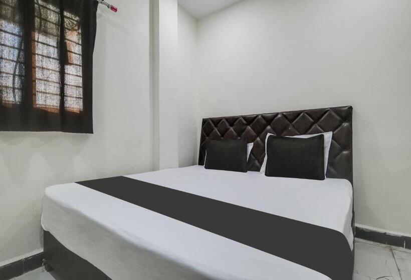 غرفة قياسية, O Om