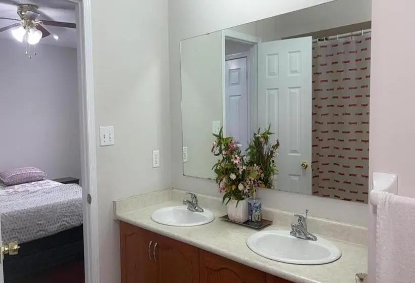 Standard-huone, Beautiful Private Room Near Airport