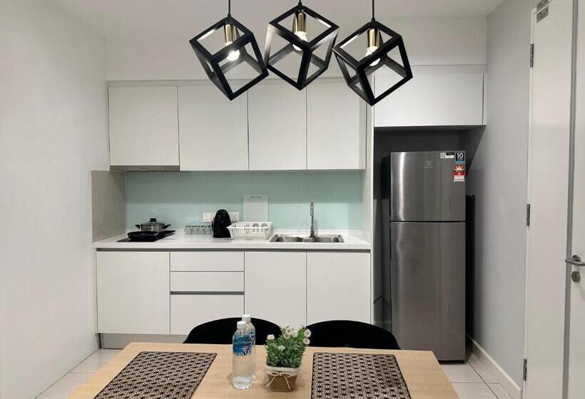سوییت خانوادگی, Premier Sentral Suites At Kl