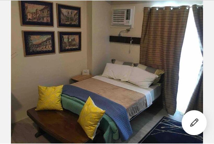 استودیو استاندارد با بالکن, Vinatge Modern Studio Condo Unit W/ Balcony