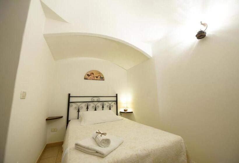 اتاق استاندارد, Antica Aia B&b