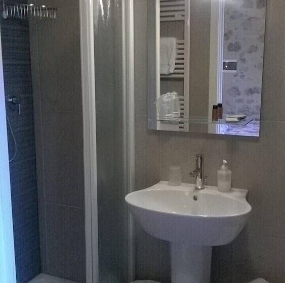 Номер Стандарт, Arnolfo B&b