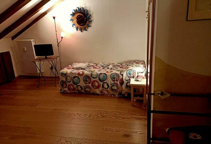 Fyrbädds Standardrum, B&b Eden