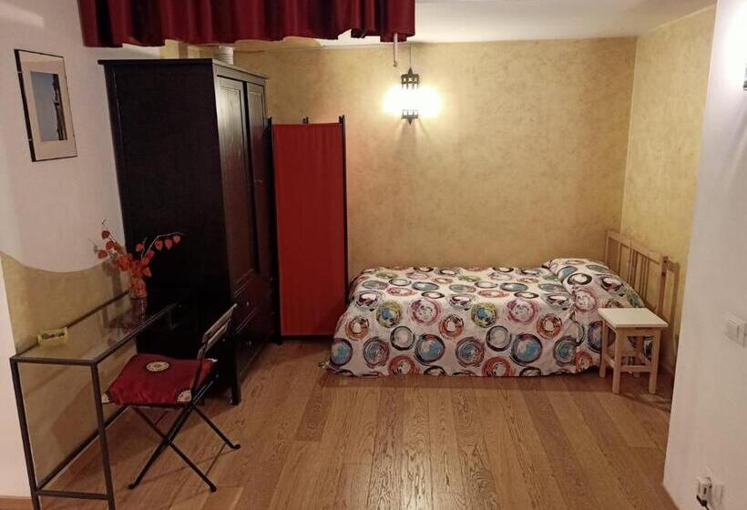 اتاق استاندارد با سرویس بهداشتی مشترک, B&b Eden