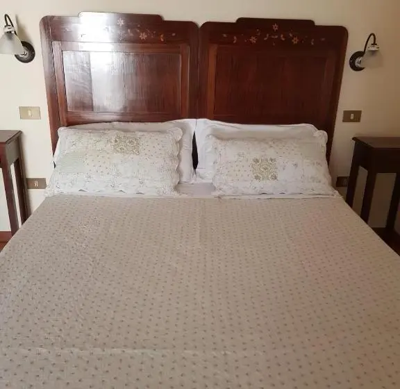 ベーシックトリプルルーム, B&b La Piazzetta