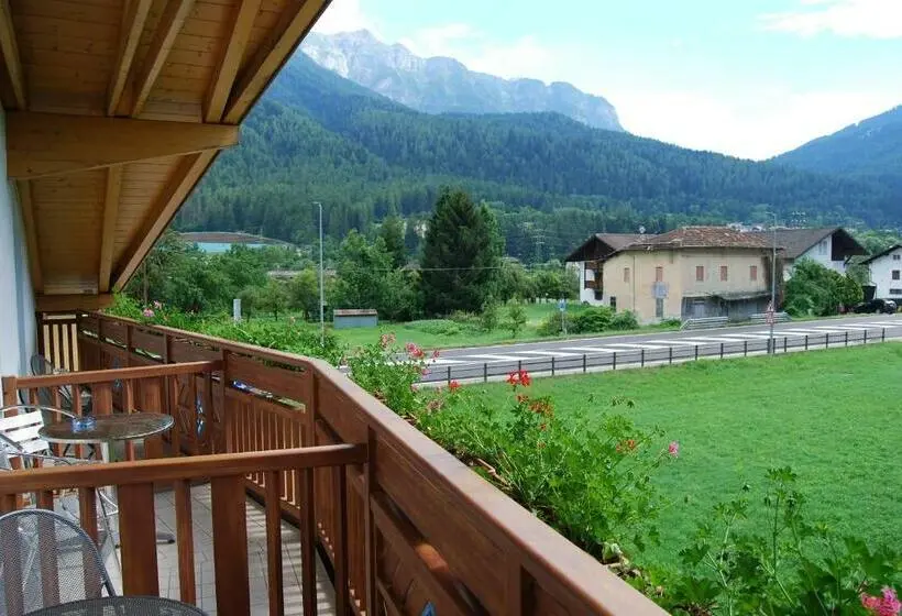 マウンテンビュースタンダードルーム, B&b Nido Delle Aquile
