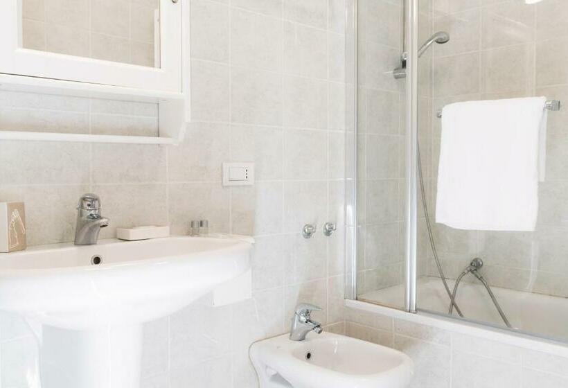 اتاق استاندارد, Bed In Bo Saragozza