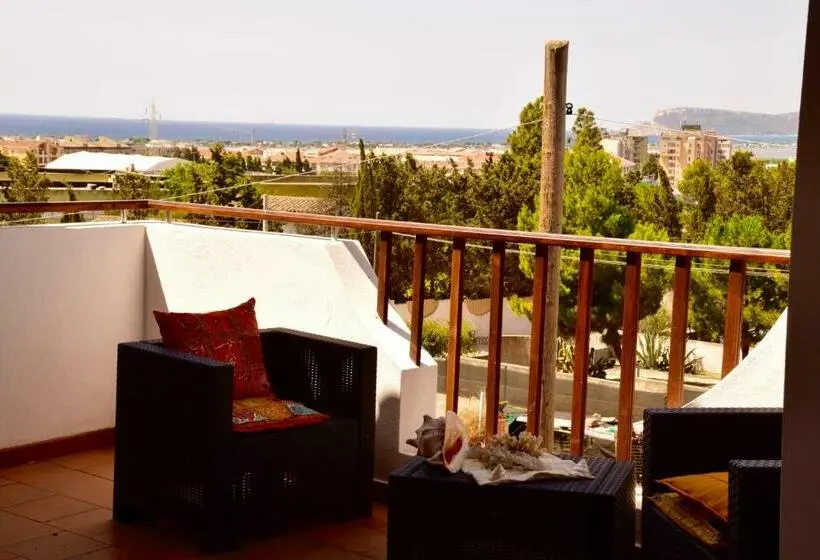 Standard Triple Room with Terrace, Belvedere Sul Mare