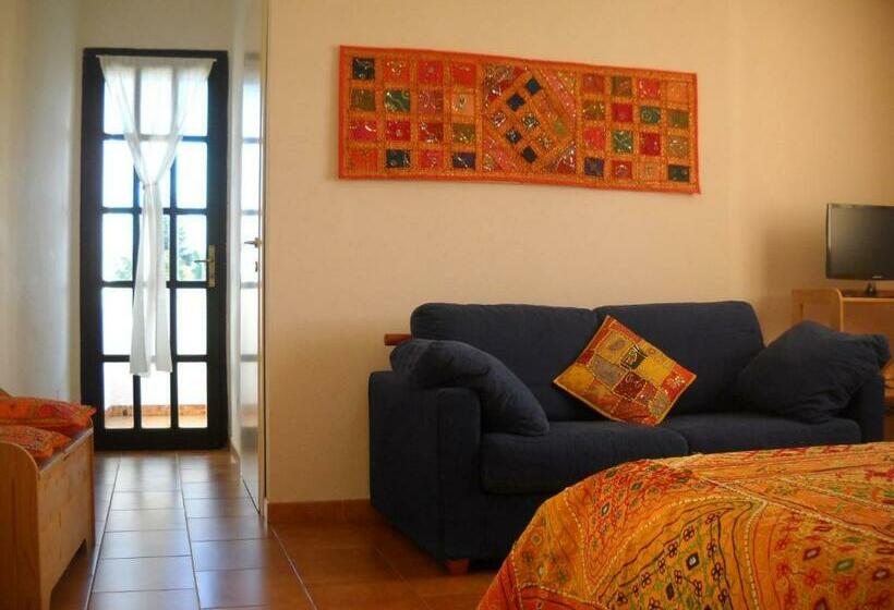 オーシャンビュースタンダードルーム, Belvedere Sul Mare