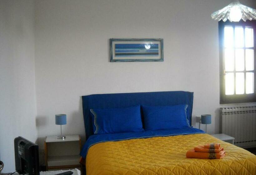 オーシャンビュースタンダードルーム, Belvedere Sul Mare