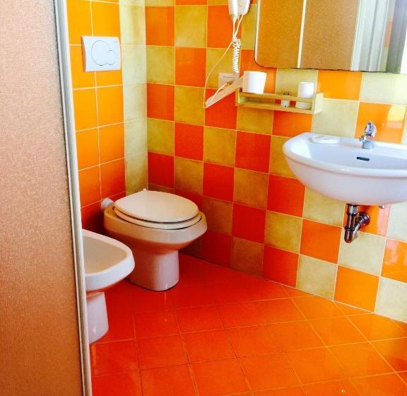 اتاق لوکس, Maremma Nel Tufo