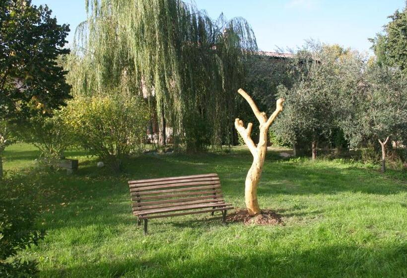 חדר סטודיו סטנדרד, La Fratta Art  House