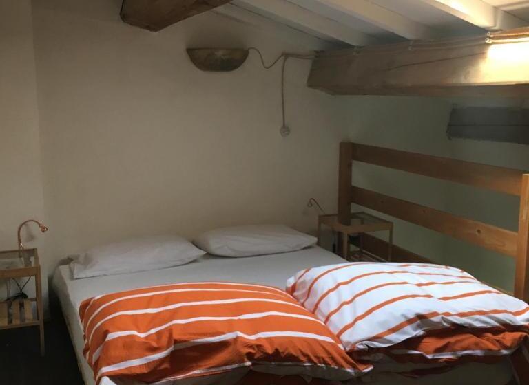 חדר דופלקס, La Fratta Art  House