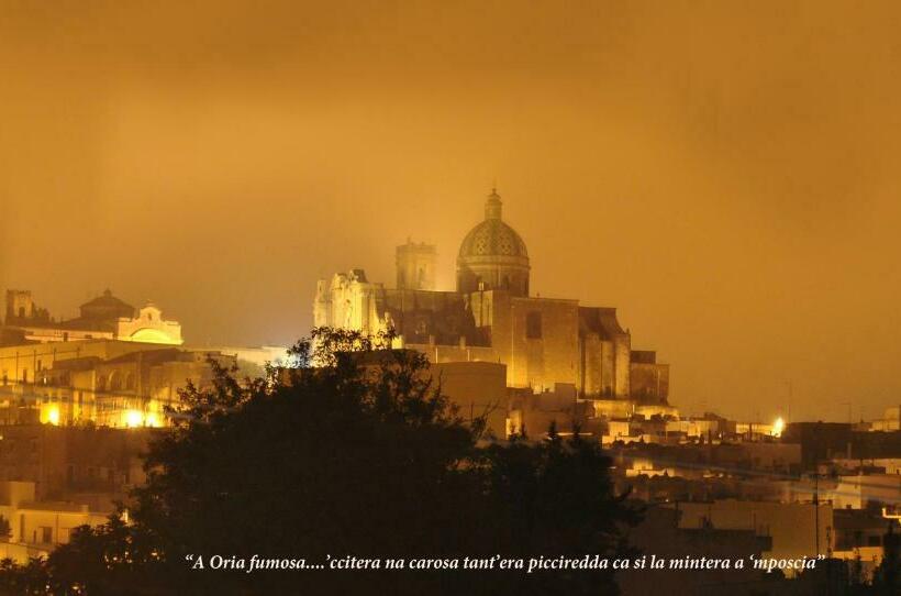 带1个卧室的带阳台的公寓, Messapia