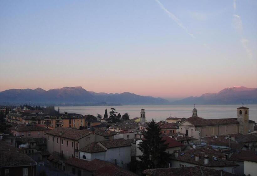 Люкс Deluxe Кровать Кинг, The Tower Of The Old King