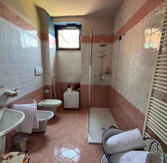 Люкс Deluxe Кровать Кинг, The Tower Of The Old King