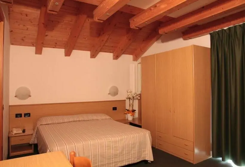Standard-huone, Albergo Miramonti
