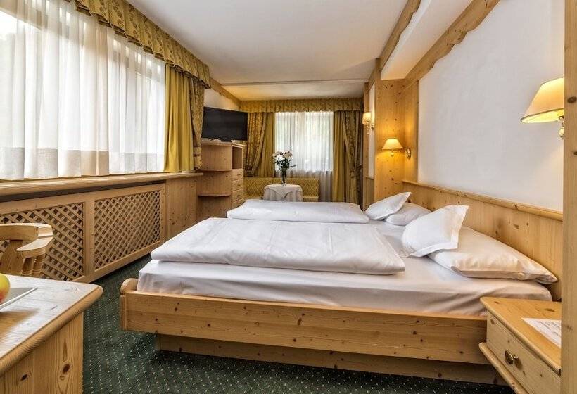 Номер Superior, Armin