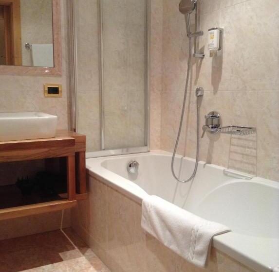 Номер Комфорт, Armin