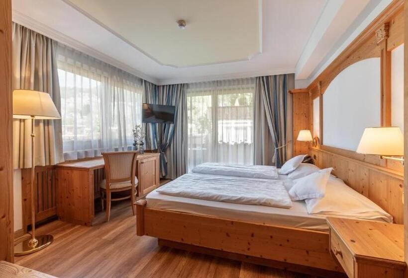 Номер Комфорт, Armin