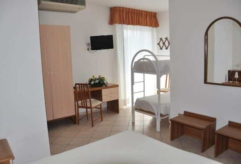 חדר סטנדרט לארבעה, Caraibi