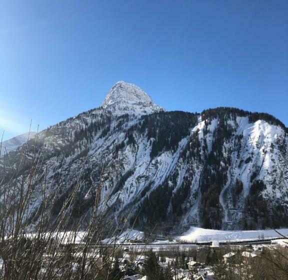 Номер Стандарт Трехместный, Chalet Joli